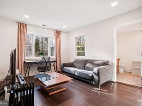 8112 Accotink Drive, Annandale VA 22003