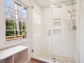 8112 Accotink Drive, Annandale VA 22003