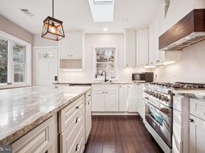 8112 Accotink Drive, Annandale VA 22003