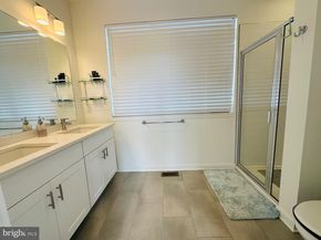 3005 Schirra Lane, Philadelphia PA 19125