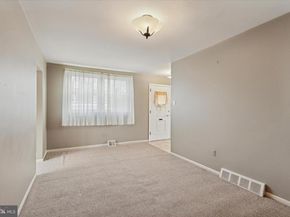 7429 Keiffer Street, Philadelphia PA 19128