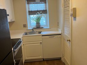 826 South Ave R8, Secane PA 19018