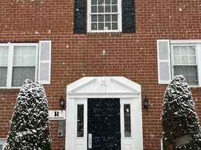 826 South Ave R8, Secane PA 19018