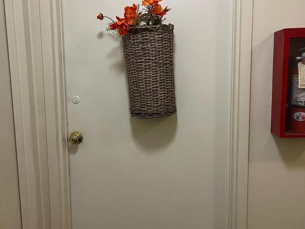 826 South Ave R8, Secane PA 19018