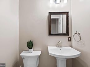 47315 Vista Court, Sterling VA 20165