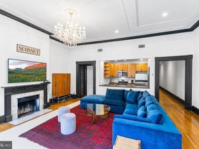 1033 Spruce Street 200, Philadelphia PA 19107