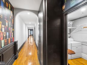 1033 Spruce Street 200, Philadelphia PA 19107