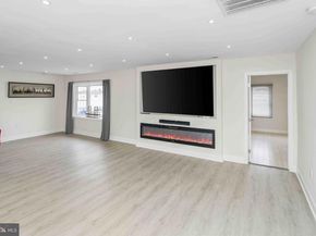 137 Idlewild Road, Levittown PA 19057