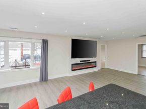 137 Idlewild Road, Levittown PA 19057