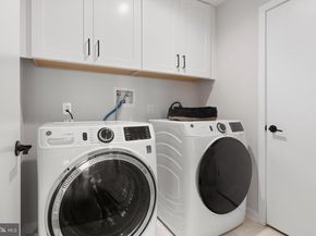 3031 Bridgeview Walk 3F, Philadelphia PA 19125