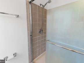 5517 Huntington Parkway, Bethesda MD 20814