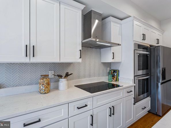 1118 Neal Street NE PH 2, Washington DC 20002