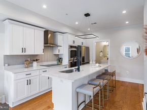 1118 Neal Street NE PH 2, Washington DC 20002