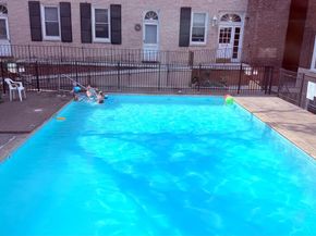 1016 Spruce Street 1R, Philadelphia PA 19107