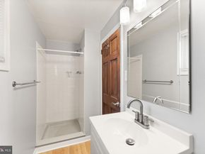 200 Williamsburg Road, Sterling VA 20164