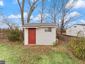 200 Williamsburg Road, Sterling VA 20164