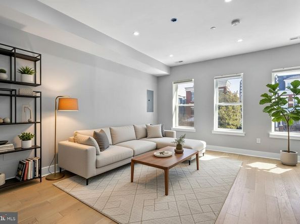 3572 13TH Street NW 2, Washington DC 20010