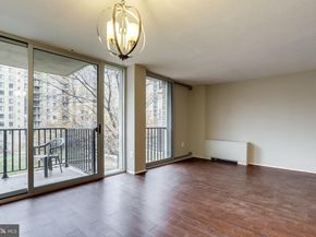 4600 S Four Mile Run Drive 226, Arlington VA 22204