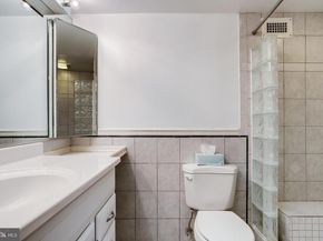 4600 S Four Mile Run Drive 226, Arlington VA 22204