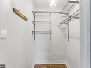 1718 W Abingdon Drive 301, Alexandria VA 22314