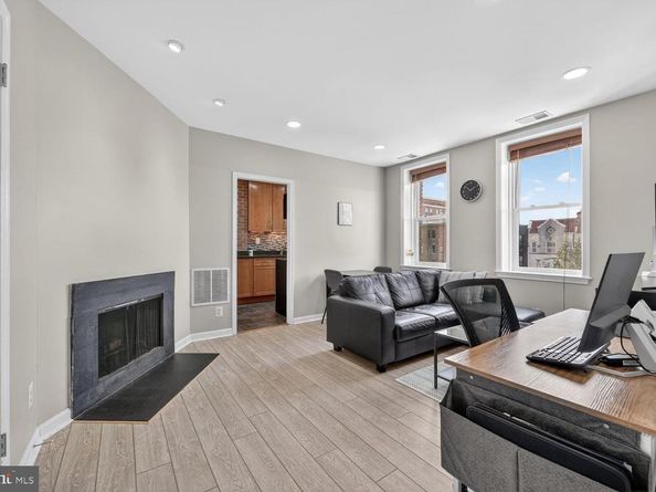 2001 16TH Street NW 307, Washington DC 20009