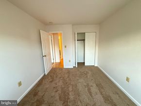 5009 D Street SE 303, Washington DC 20019