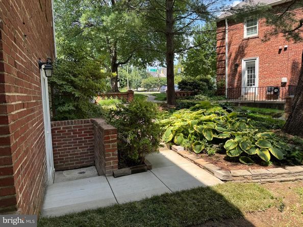 6739 Fairfax Road 7, Chevy Chase MD 20815