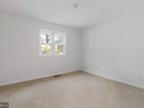 6739 Fairfax Road 7, Chevy Chase MD 20815