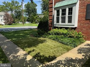 6739 Fairfax Road 7, Chevy Chase MD 20815