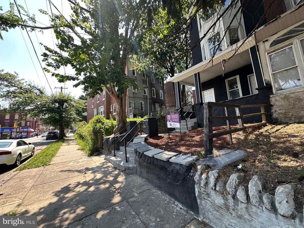 157 W Apsley Street, Philadelphia PA 19144