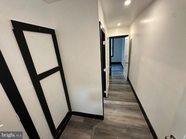 157 W Apsley Street, Philadelphia PA 19144