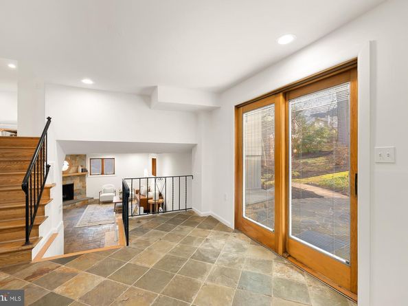 9213 Friars Road, Bethesda MD 20817