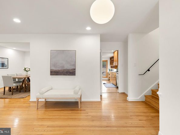 9213 Friars Road, Bethesda MD 20817