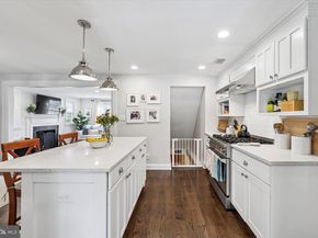 117 Debaran Lane, Bryn Mawr PA 19010