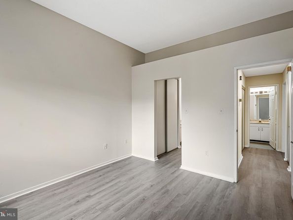 1964 Villaridge Drive, Reston VA 20191