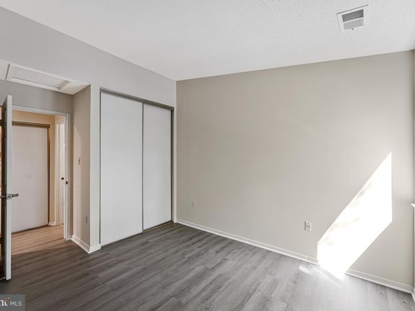 1964 Villaridge Drive, Reston VA 20191