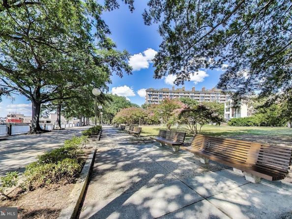 1435 4TH Street SW B609, Washington DC 20024