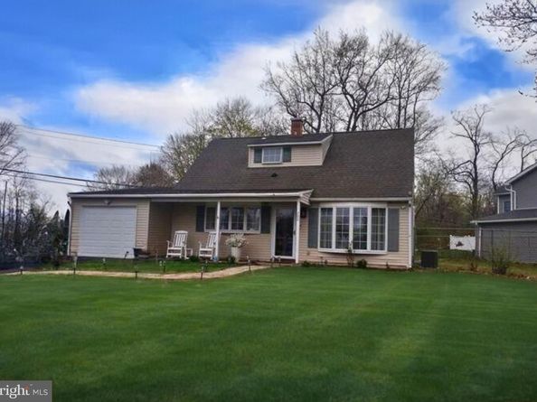 700 Ashdale Road, Morrisville PA 19067