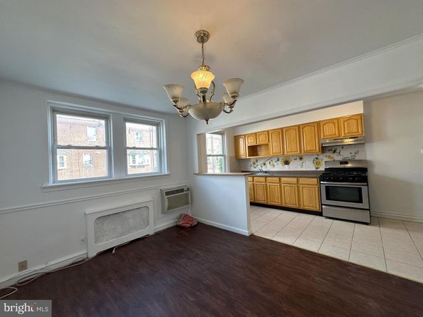 6827 Lynford Street, Philadelphia PA 19149