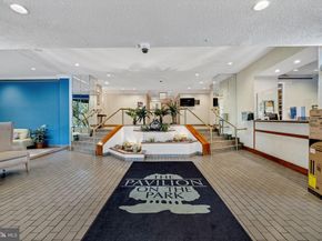 5340 Holmes Run Parkway 802, Alexandria VA 22304