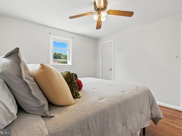 2012 S Lincoln Street, Arlington VA 22204