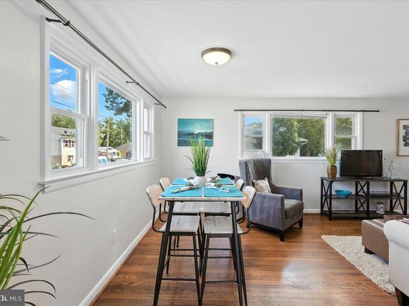 2012 S Lincoln Street, Arlington VA 22204