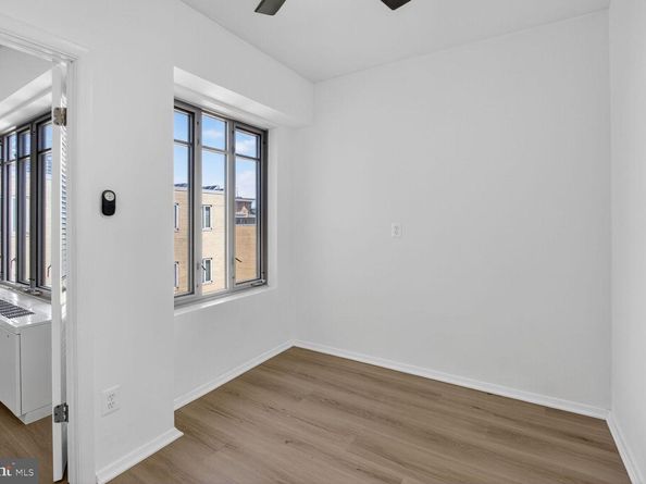 1711 Massachusetts Avenue NW 825, Washington DC 20036
