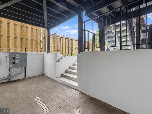 3916 8TH Street NW B, Washington DC 20011