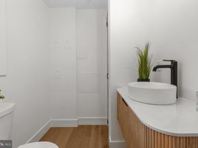 3916 8TH Street NW B, Washington DC 20011
