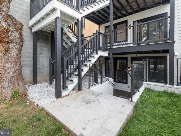 3916 8TH Street NW B, Washington DC 20011