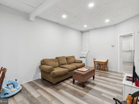 2743 N Newkirk Street, Philadelphia PA 19132