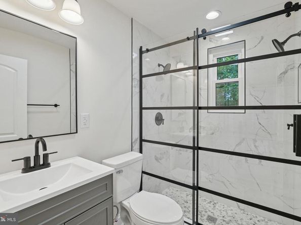 141 Lynhaven Drive, Alexandria VA 22305