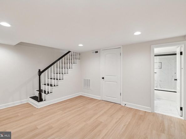 141 Lynhaven Drive, Alexandria VA 22305