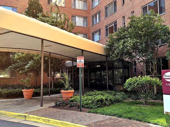 1121 Arlington Boulevard 525, Arlington VA 22209